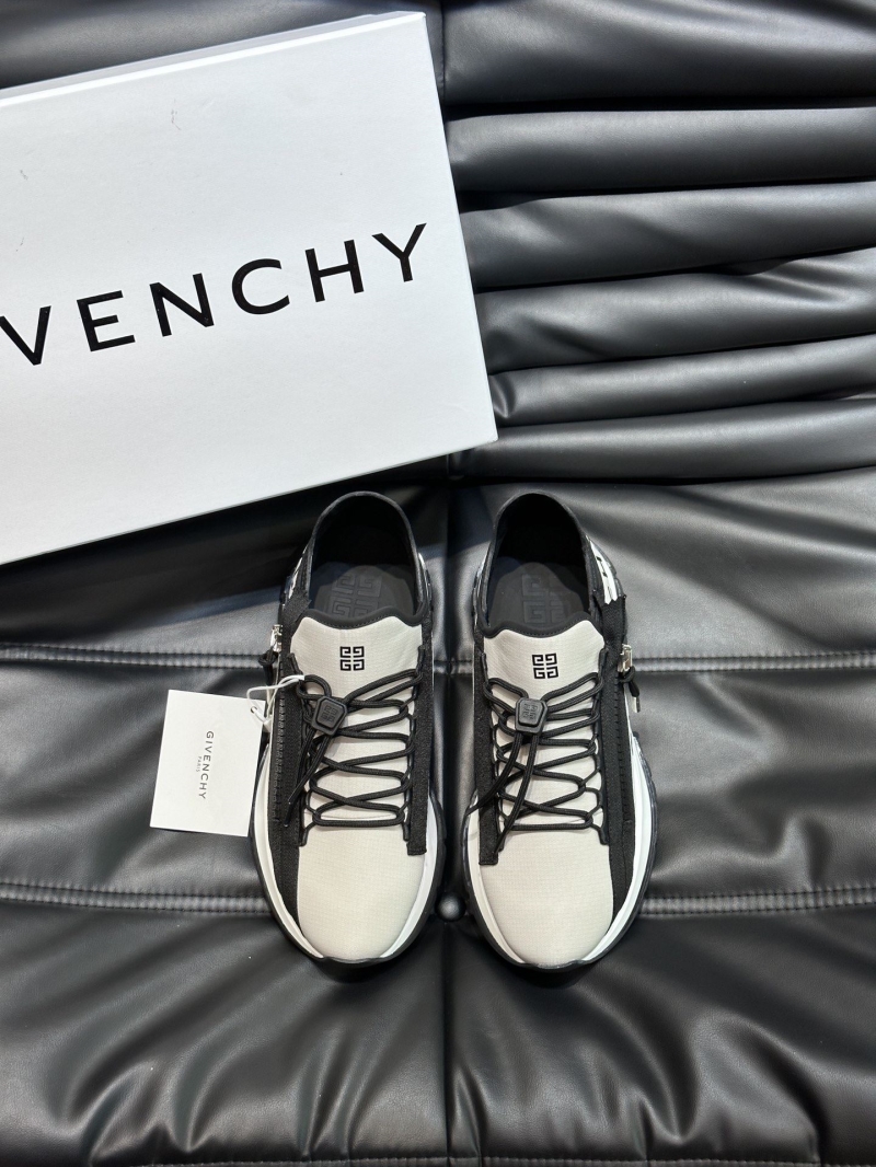 Givenchy Sneakers